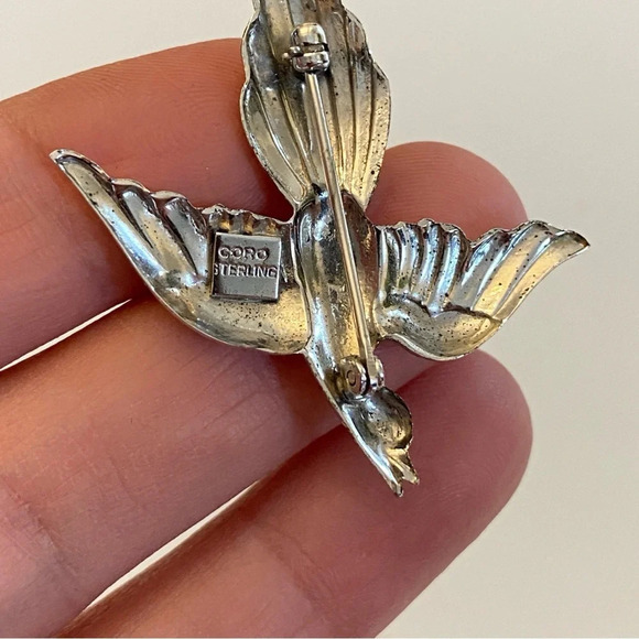 Vintage Coro Sterling Sliver Flying Pair of Doves Bird Brooch - Picture 6 of 10